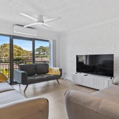 7 - 22 - 26 Russell Street Hawks Nest