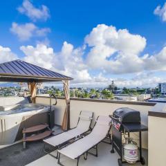 Park Blvd Paradise 303 king bed With a private Spa