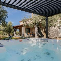 Nice Home In Fazana With Wifi