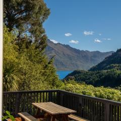 3KM To Downtown-Sunny Deck With Views-3BR