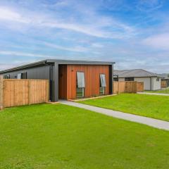 Sun and Sea Sanctuary - Whitianga Holiday Home