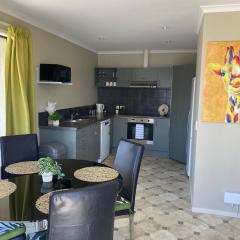 Modern Motueka Getaway