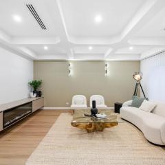 Five bedroom house close to Melbourne airport