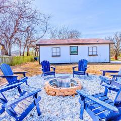 Little Elm 52 Miles to Fifa Stadium Ping Pong Fire Pit Pet Ok Starry Lake Night by Vacation Your Way