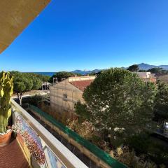 Appartement bord de plage pour 4 avec climatisation et parking - FR-1-837-63