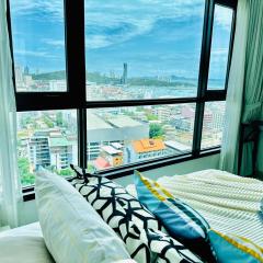 BASE Central Pattaya 2BED King&Queen SKY SeaView & Infinity Pool