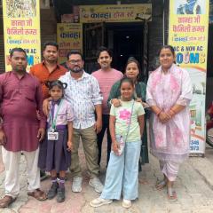 Little KANHA ji PG 10 Room82798s58346 Hotal, also taxi and Activa rent