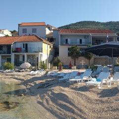 Nice Apartment In Klek With Wifi