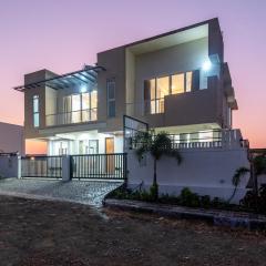 White House 3 BHK Villa With panoramic Hill Views, Glass Room, Outdoor Pool & Dam nearby