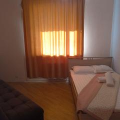 Уютный уголок на Лесной поляне