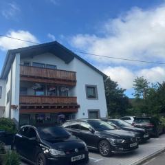 Nordschleife Apartment A1 Für bis zu 10 Personen