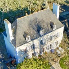 La Meffrais 1741 - Manoir Élégant - B&B - Parking - 3 min de Dinan