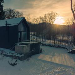 Rest Hill -Domek z balią i sauną - Everslow