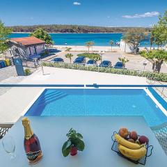 Gorgeous Apartment In Punat With Pool