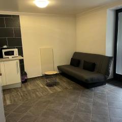 Charmant studio avec terrasse