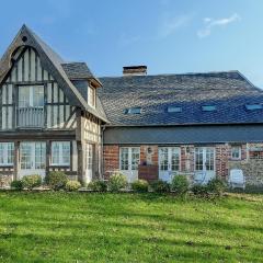 Superbe Bâtisse À Colombage