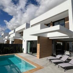 7LakesVilla with Heated Pool, Cinema & Home Office, Santa Rosalia Lake Resort