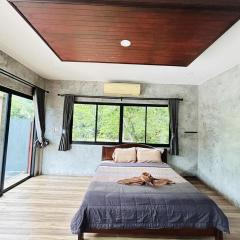 Share pool 1 room 2 bedroom