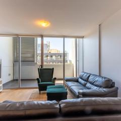 A1 Alexandria Charm Walk to Woolworth Metro