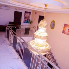 Floxy square Apartments