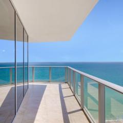 Oceanline 3BR Corner Balcony & Calm Seas