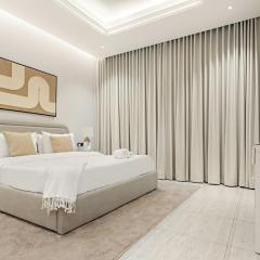 Luxe 3BR Apartment with Balcony in Al Malqa NZL279