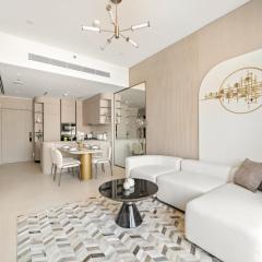 VayK - Modern & Elegant 1BD in JVC
