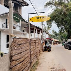 Surf Hostel Mirissa