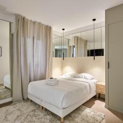 Apartment Père Lachaise by Studio prestige