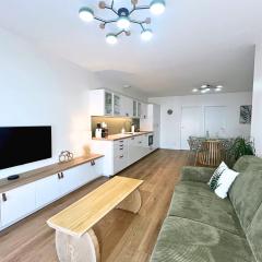 Rêve d'Evasion - Appartement Neuf et Climatisé, 4 Pers, Parking, à mi-distance de Montpellier et des Plages, Tram à Proximité