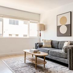 Blueground Sherman Oaks pool nr Van Nuys Park LAX-1412