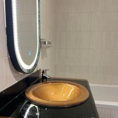 La Perla Bangalow Pearl Marina