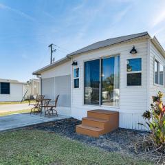 Resort Amenities, 7 Mi to Dtwn Sarasota Home!