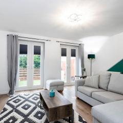 DiscountsContractorsWIFIFree ParkingSmart TV