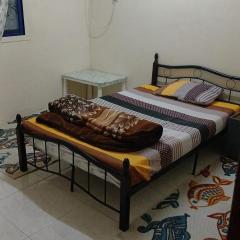 AJMAN HOME Stay ONLY FOR COUPLES FAMILY AND LADIES