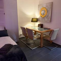 Ideal Point - Hamburg Ap