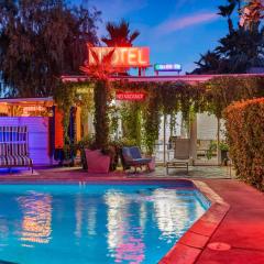 Canyon Chic at Speakeasy Hotel - Adults Only