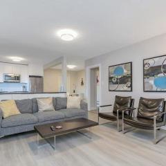 Spacious Oceanview Suite with Private Entrance