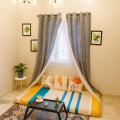 Hidden Gem - Private 1BHK, Fully Furnished Elegant Stay with Indoor Canopy & Fast Wi-Fi