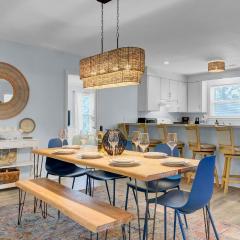 Ion by AvantStay Walk to Beach Dining Shopping Central Location Deck