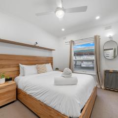 Belle Escapes - Henley Beach Retreat