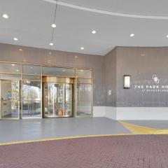 710 I Beautiful QQ Hotel Rooms