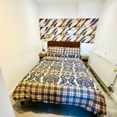 Enjoy the comfort at self-contained studio with free Parking - near Luton airport