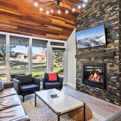 Prime Location, Modern Mountain Charm, Hot Tub, Sleeps 10, Close to Skiing and Dining!