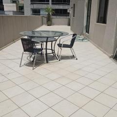 Apto 3 quartos em Meia Praia prox ao shopping Russi