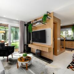 Casa no Residencial Vilaró 3 Suítes by Achei