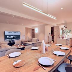 Courchevel 1850 : Élégant Apt. Neuf à 3 min des Pistes, Parking Inclus - FR-1-575-249