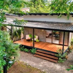 Salt n Pepper - Rosemary Villa with shared pool - 18 only