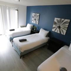 3 beds Apart in Beverly Hills