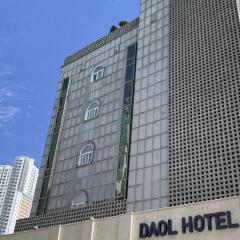 Gunsan Daol Hotel